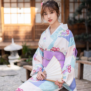 Kimono Damen Akoya